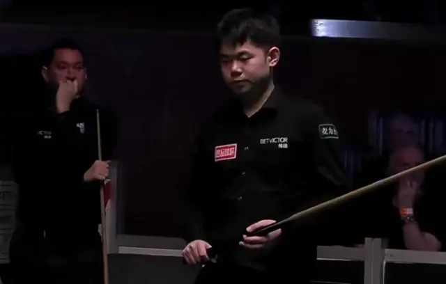 失误偏多, 周跃龙晋级, 淘汰加里威 失误偏多, 周跃龙晋级, 淘汰加里威