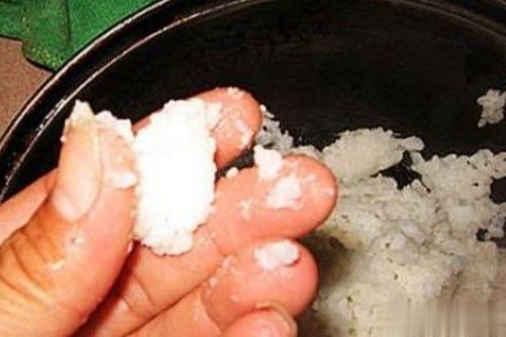 中饵料有些, 或者麸皮, 一定要比较