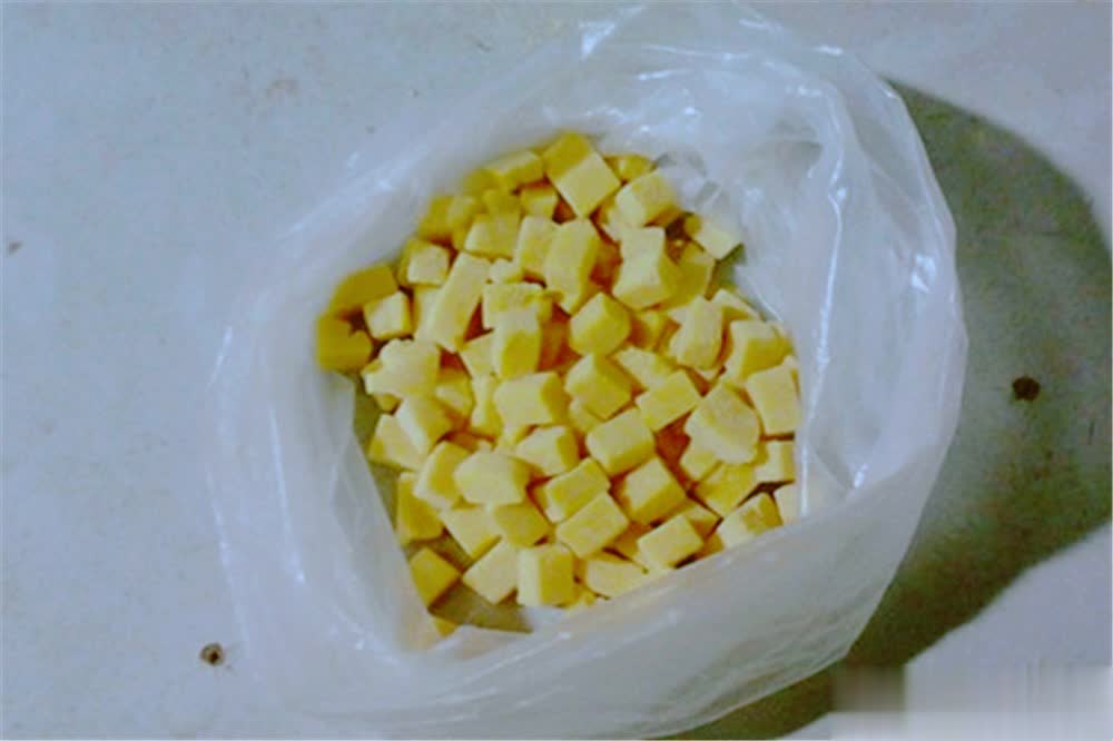 挂好米糕之, 随便买两个